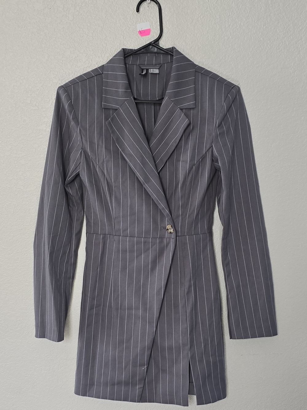 H&M Gray Pinstripe Tailored Blazer